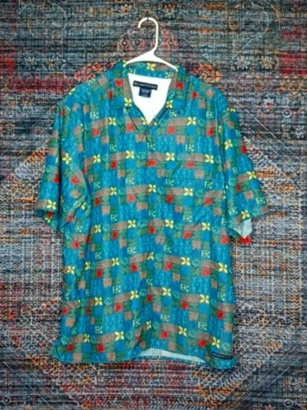 Exofficio mens colorful floral Hawaiian Aztec vented fishing shirt L EUC